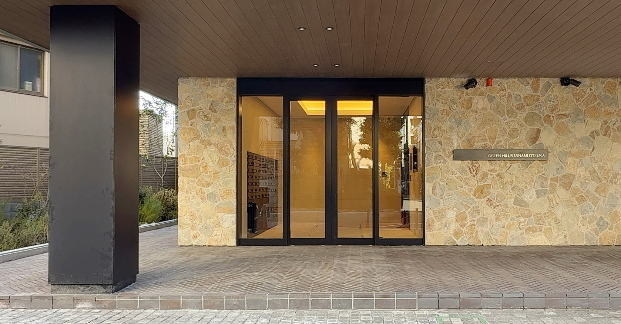 「横浜」駅、1.5km圏内